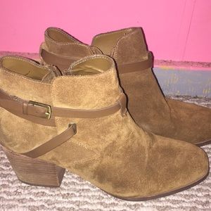 Crown vintage booties!!